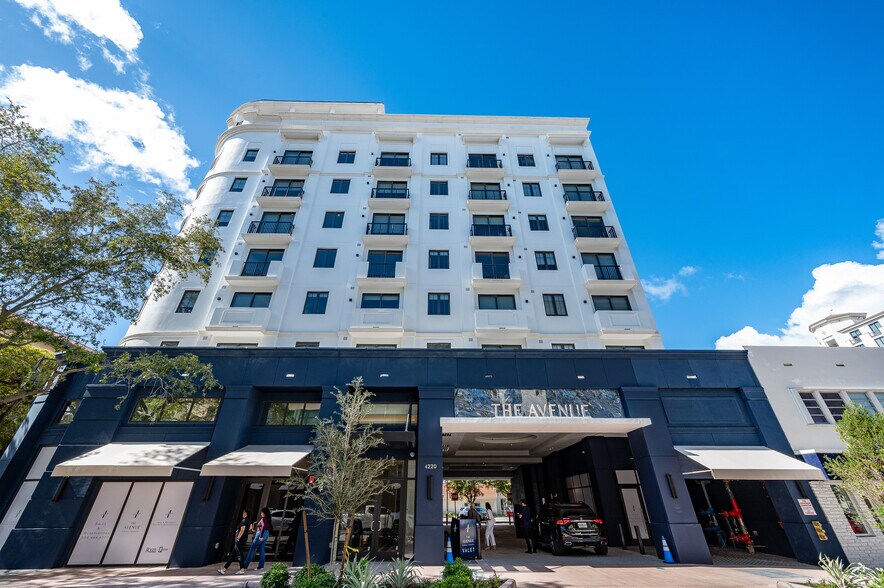 More Photos Of 4220 Laguna St, Coral Gables Multifamily For Lease