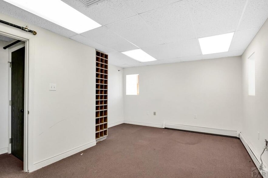More Photos Of 78 N Silicon Dr, Pueblo Light Distribution For Lease