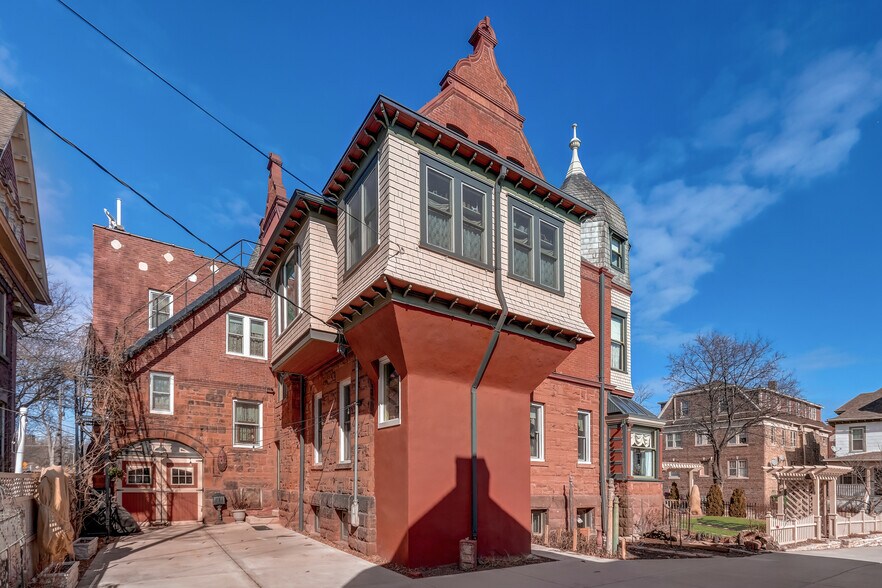 More Photos Of 3209 W Wells St, Milwaukee Hospitality For Sale