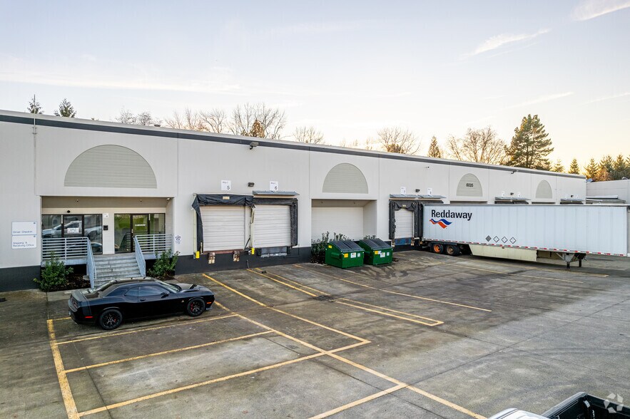 More Photos Of 6035 NE 92nd Dr, Portland Warehouse For Lease