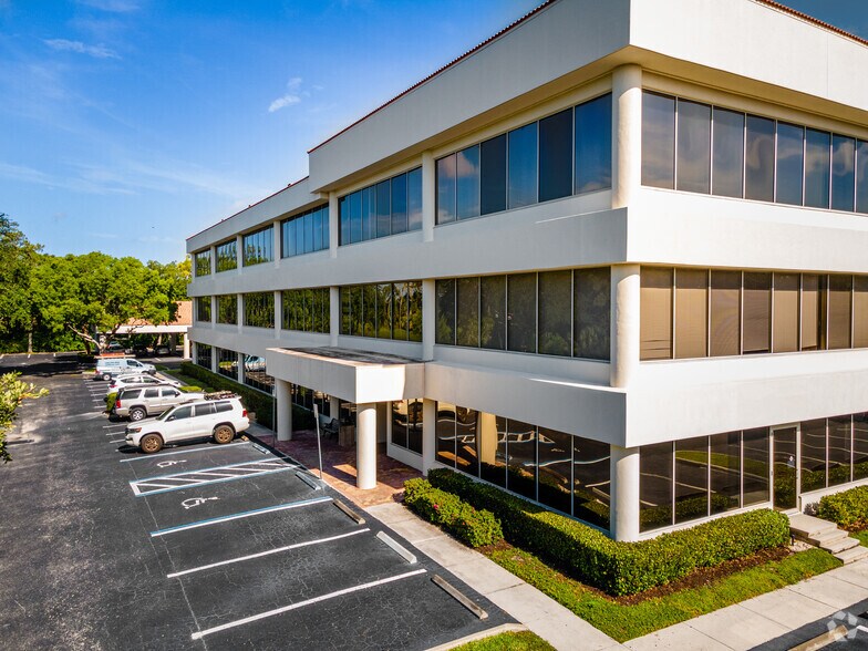 More Photos Of 1890 SW Health Pky, Naples Medical For Lease