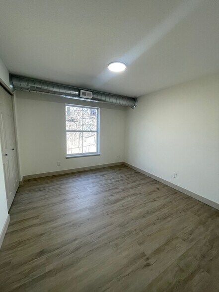 More Photos Of 815 6th St SE, Minneapolis Land For Sale