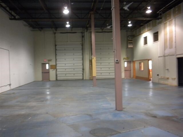 More Photos Of 24 Lexington Dr, Laconia Light Manufacturing For Lease