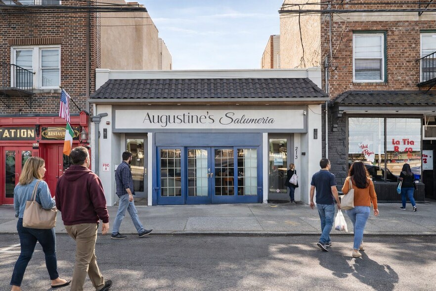 Primary Photo Of 213-215 Halstead Ave, Mamaroneck Restaurant For Sale