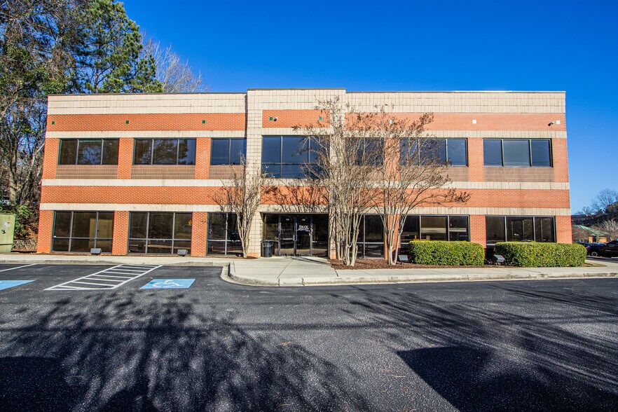 More Photos Of 3800 Fernandina Rd, Columbia Office For Sale