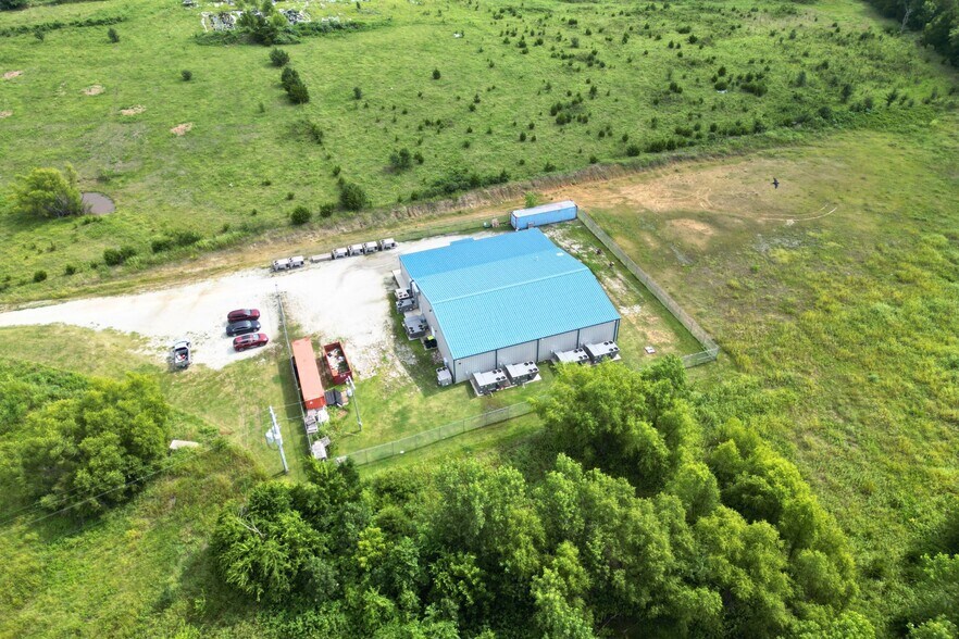 More Photos Of 12770 County Road 3580, Ada Sports And Entertainment For Sale