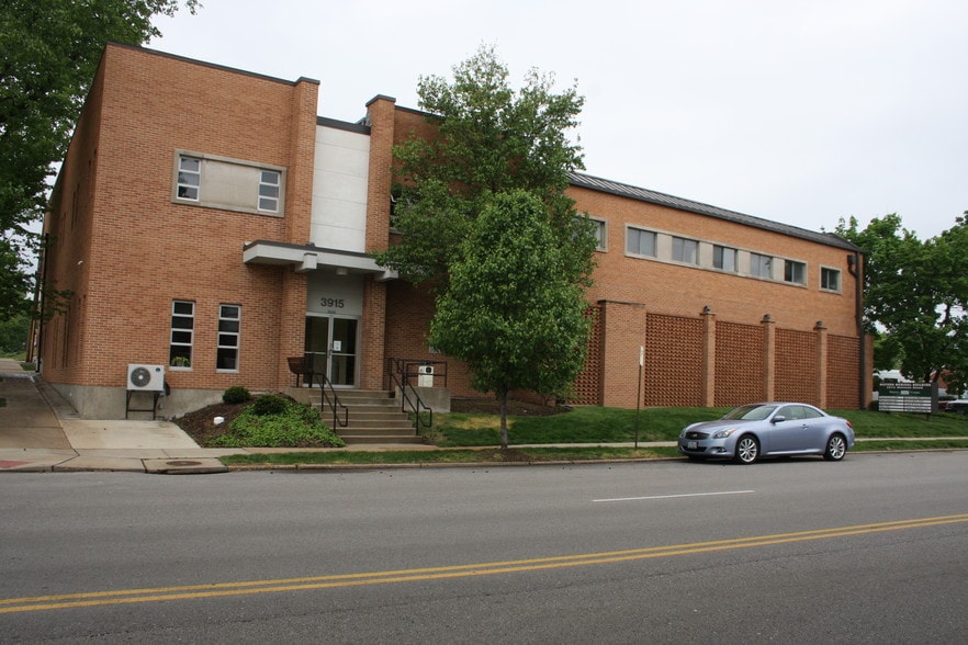 More Photos Of 3915 Watson Rd, Saint Louis Medical For Lease