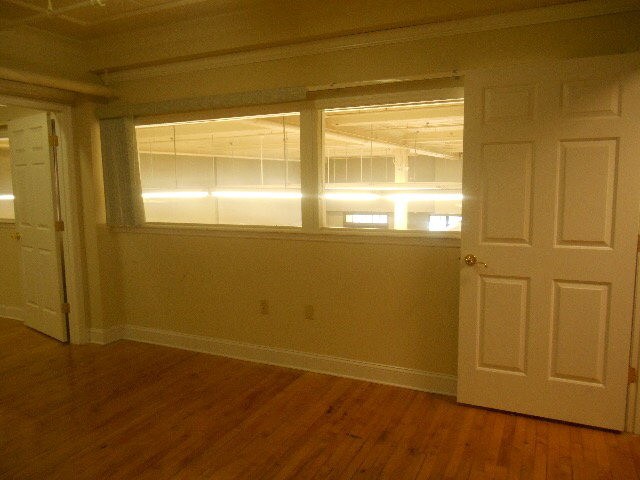More Photos Of 328 Neville St, Beckley Office For Lease
