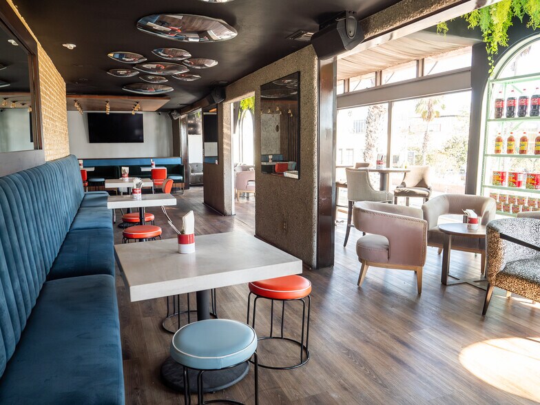 More Photos Of 1519 Wilshire Blvd, Santa Monica Restaurant For Sale
