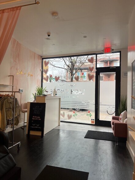 More Photos Of 71-04 Fresh Pond Rd, Ridgewood Storefront Retail Residential For Lease