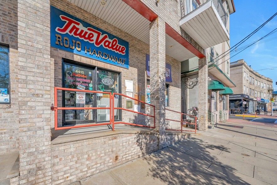 More Photos Of 4415 Park Ave, Union City Storefront Retail Residential For Lease