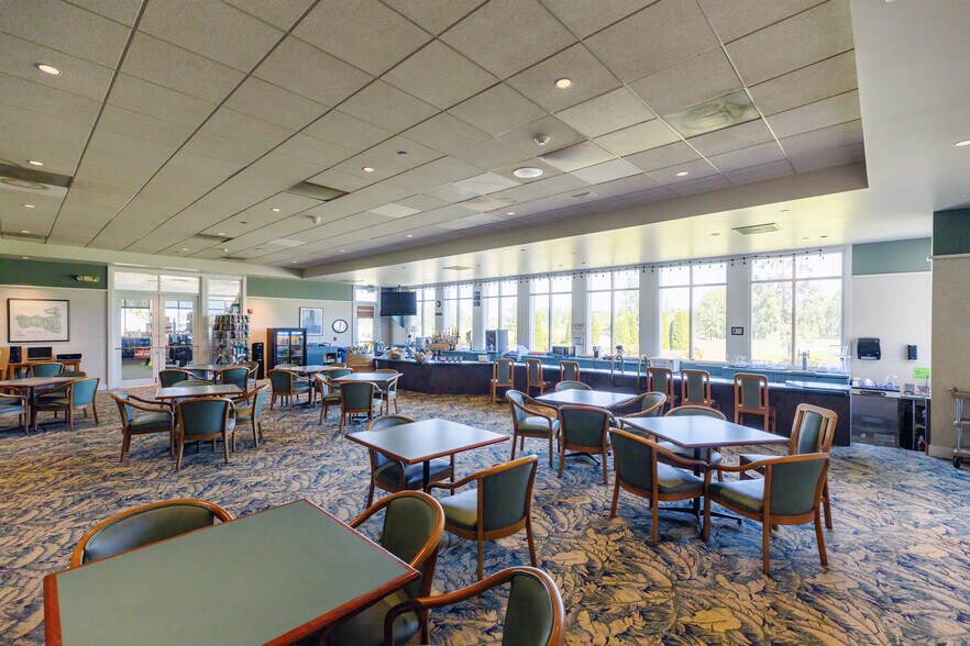 More Photos Of 5200 SW Rood Bridge Rd, Hillsboro Golf Course Driving Range For Sale