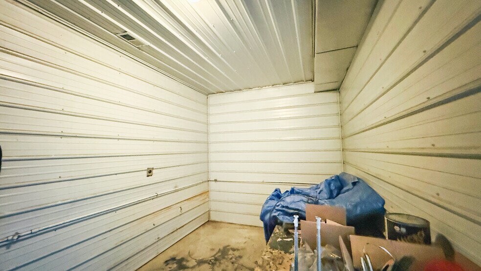 More Photos Of 2424 New Columbia Rd, Campbellsville Carwash For Sale