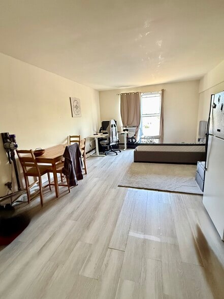 More Photos Of 41 - 53 68th St, Woodside Apartments For Sale