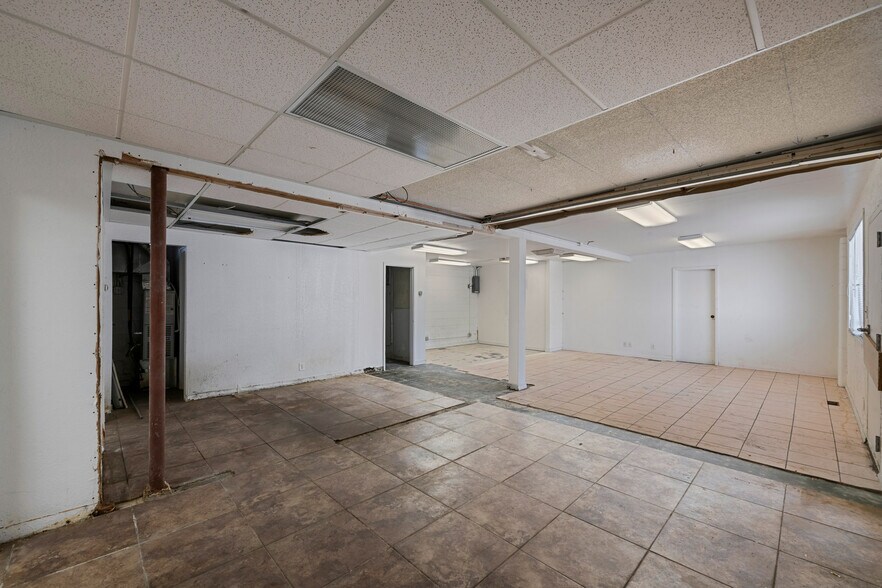 More Photos Of 3329 S Sue St, South Salt Lake Storefront Retail Office For Sale