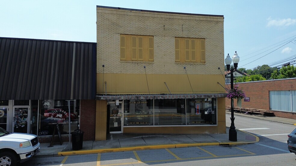 Primary Photo Of 200 S Main St, Corbin General Retail For Sale