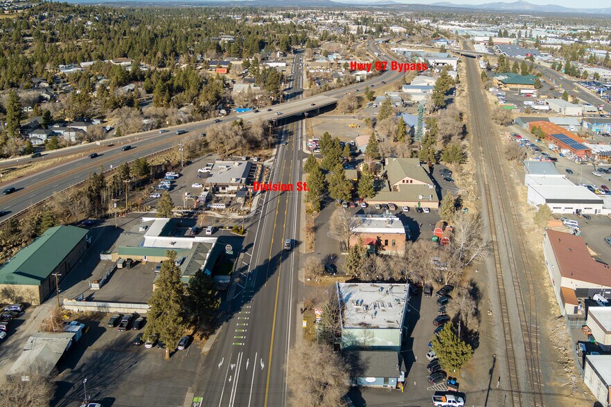 More Photos Of 1824 NE Division St, Bend General Retail For Sale