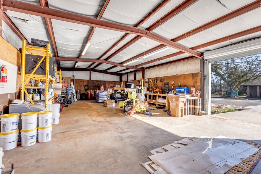 More Photos Of 10281 3rd Ave, Diberville Flex For Sale