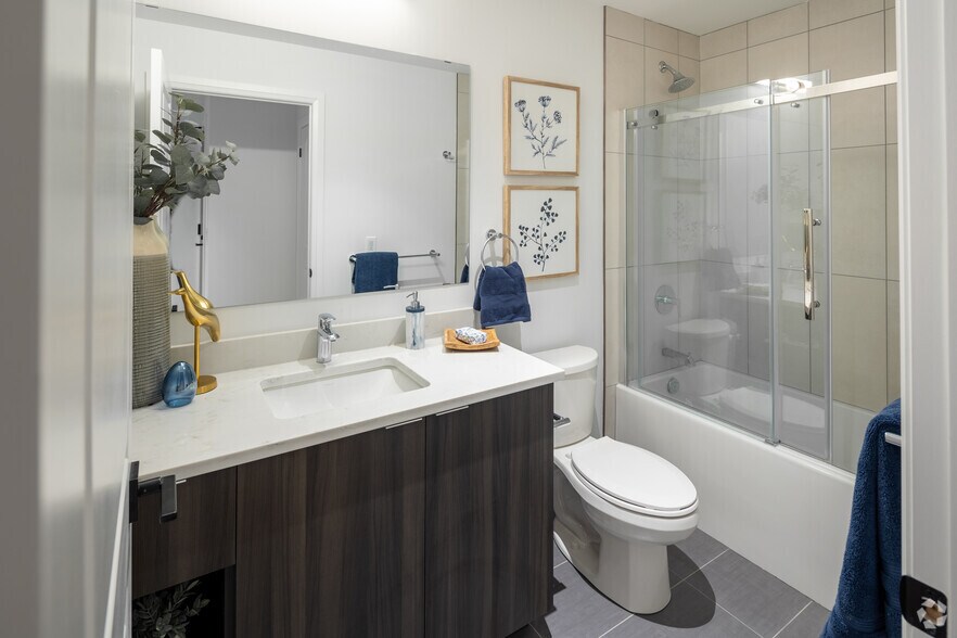 More Photos Of 66 Weber St E, Kitchener Apartments For Lease