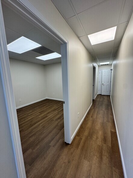 More Photos Of 300-312 E Jefferson St, Monroe Storefront Retail Office For Lease