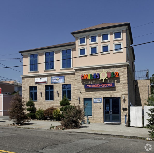 More Photos Of 351 Sand Ln, Staten Island Daycare Center For Sale