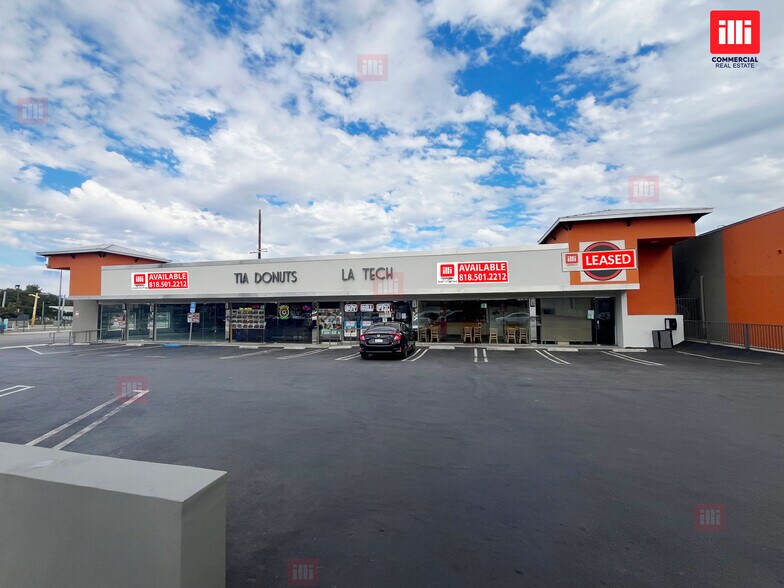 More Photos Of 6026-6040 Reseda Blvd, Tarzana Unknown For Lease