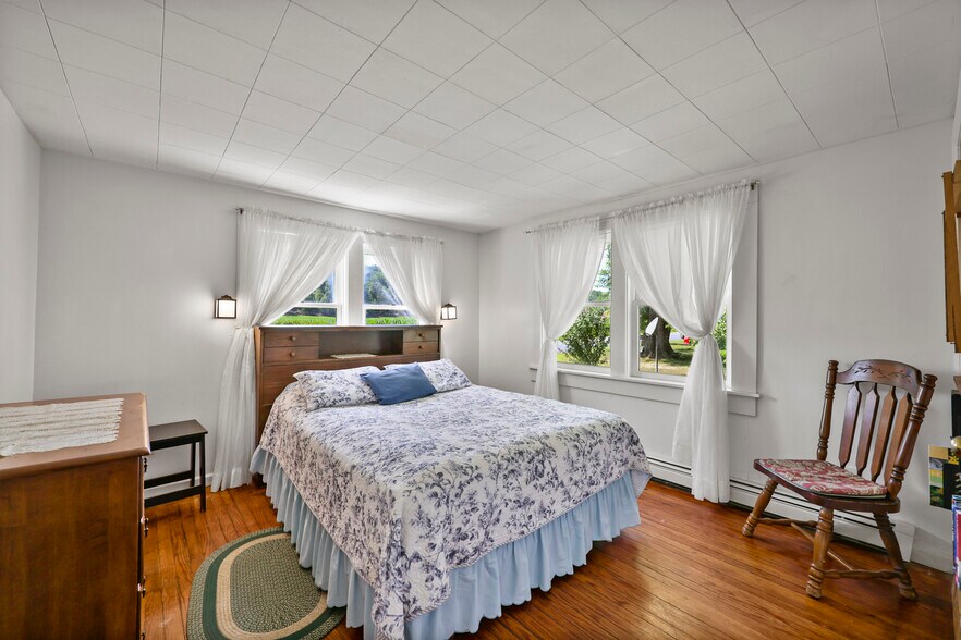 More Photos Of 2010-2012 Clayton Mill Rd, Mill River Specialty For Sale