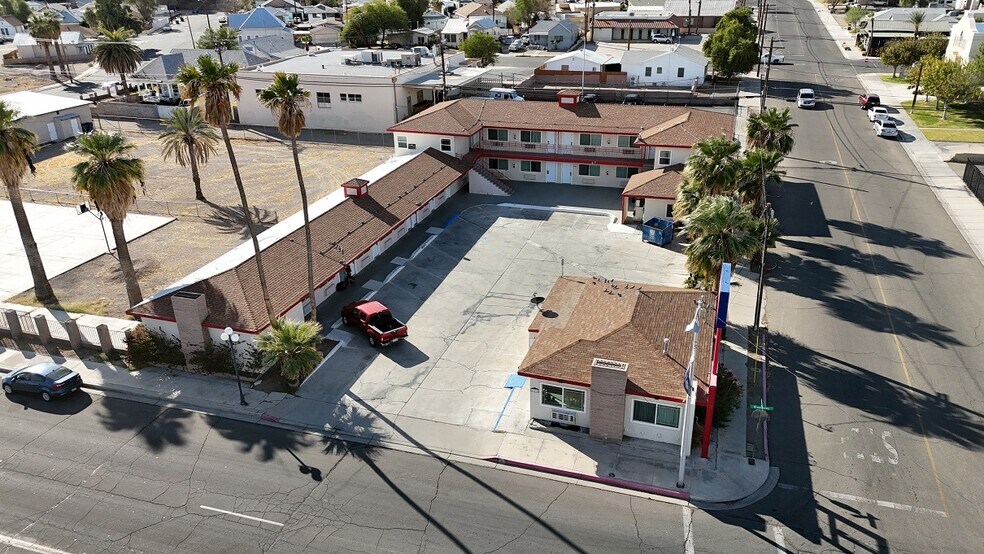 More Photos Of 625 W Broadway St, Needles Hotel For Sale