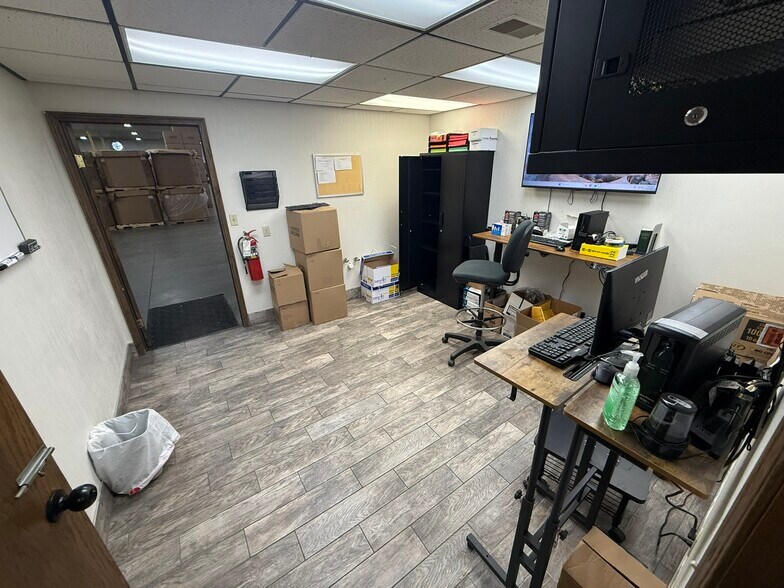 More Photos Of 12463 Cleveland St, Nunica Industrial For Sale