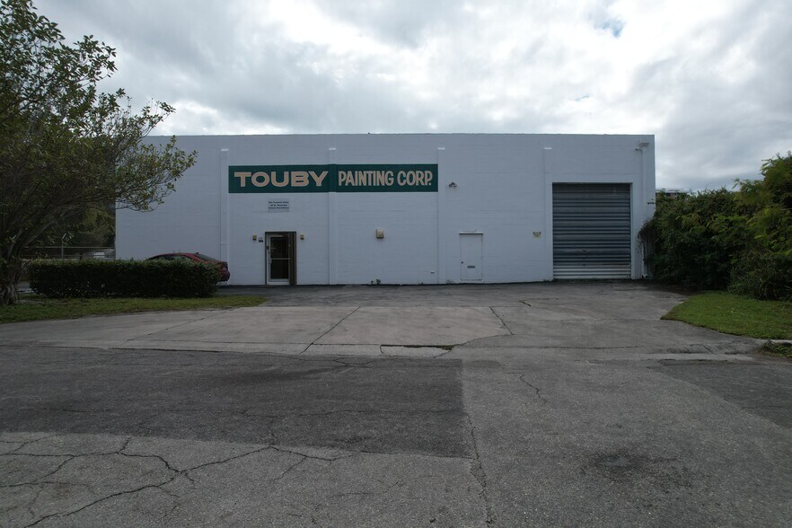 Primary Photo Of 100 NE 26th St, Miami Warehouse For Sale