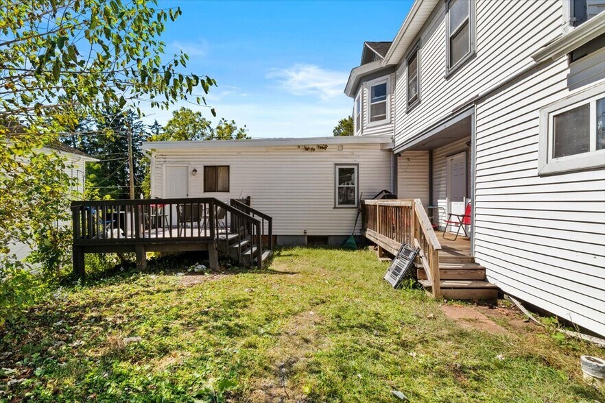 More Photos Of 412 N 8th St, Stroudsburg Apartments For Sale