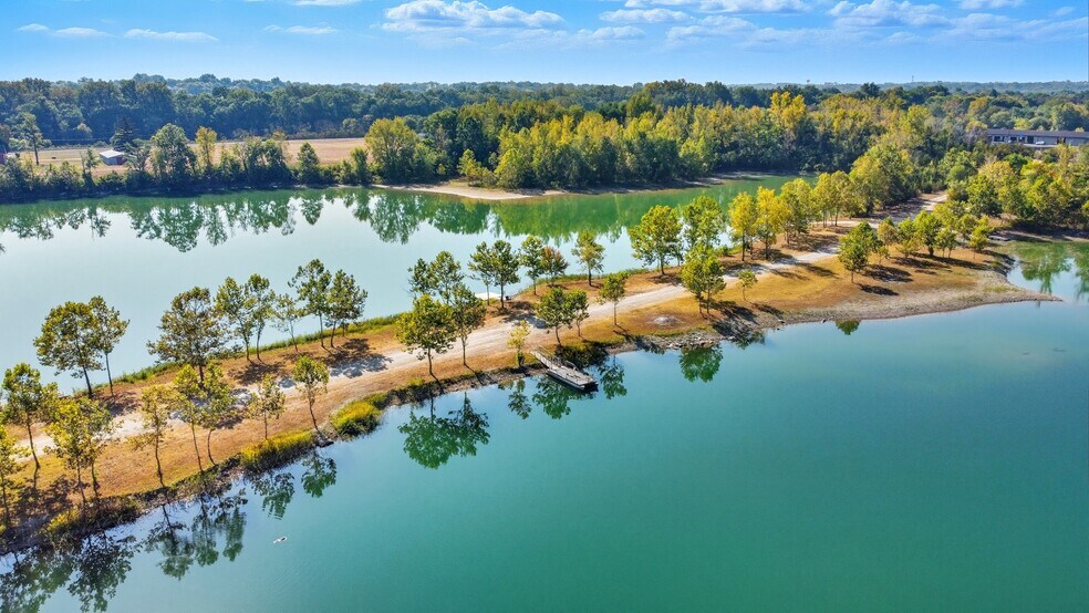 More Photos Of 340 Central Ave, Carlisle Marina For Sale