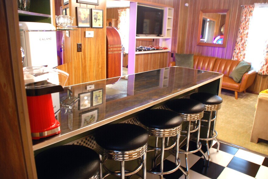 More Photos Of , Johnson City Specialty For Sale