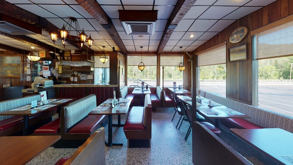 More Photos Of 2576 Route 611, Scotrun Restaurant For Sale