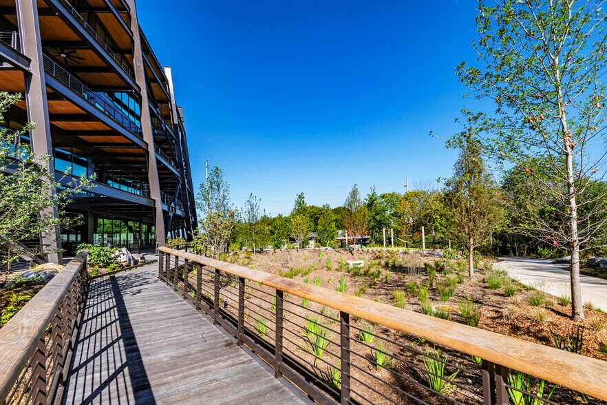 More Photos Of 765 Echo St NW, Atlanta Office For Lease