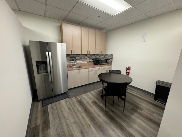 More Photos Of 4740 Von Karman Ave, Newport Beach Medical For Lease