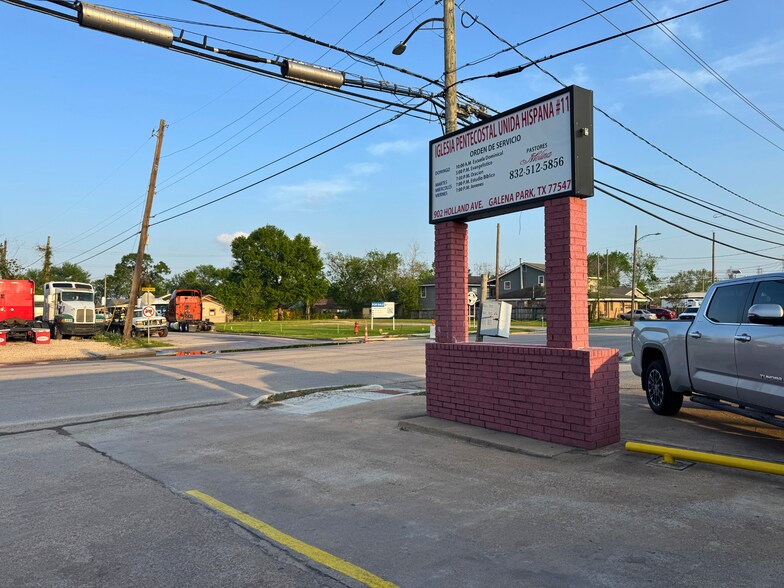 More Photos Of 902 Holland Ave, Galena Park Religious Facility For Sale