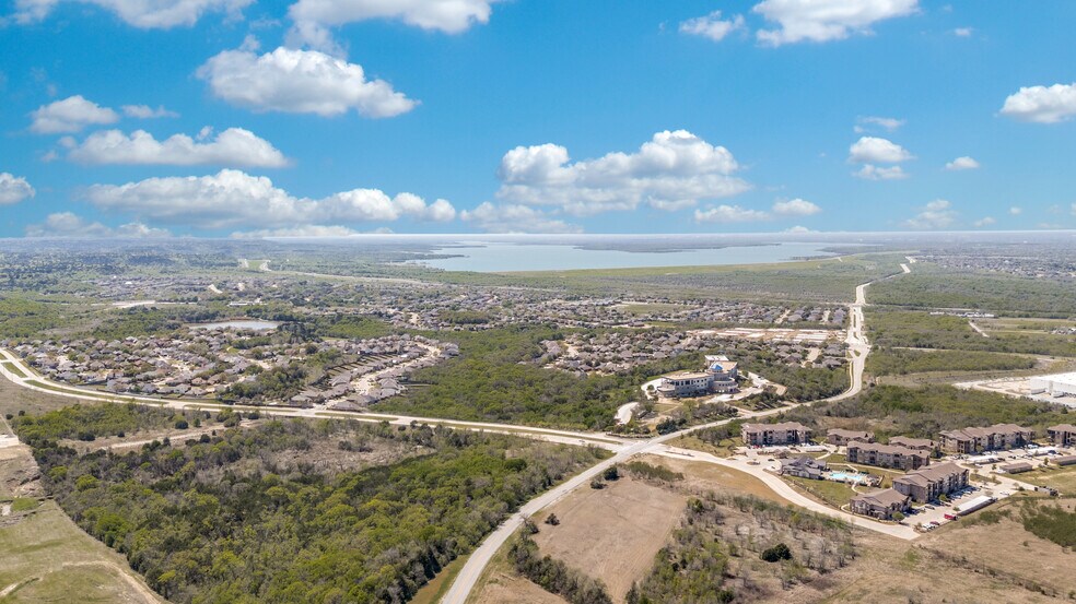 More Photos Of 6655 Mountain Trl, Dallas Apartments For Sale