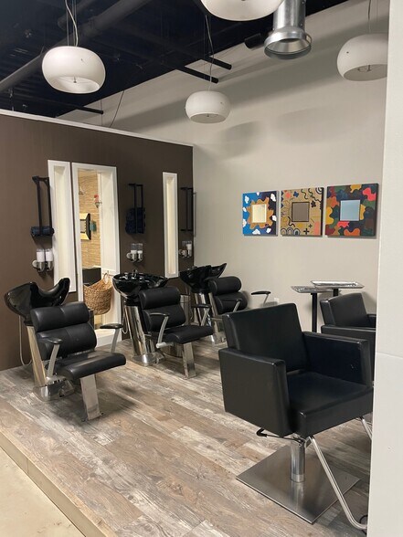 Primary Photo Of 489 Ellicott St, Buffalo Apartments For Lease