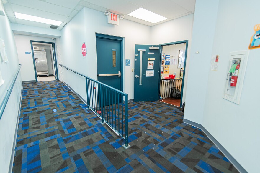 More Photos Of 1616 Orthodox St, Philadelphia Schools For Sale