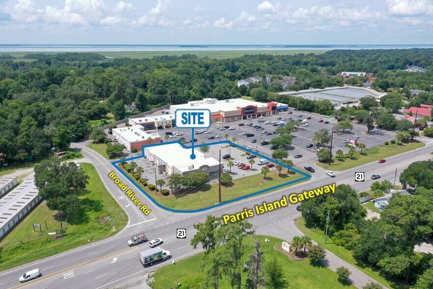 More Photos Of 864 Parris Island Gtwy, Beaufort Storefront For Lease