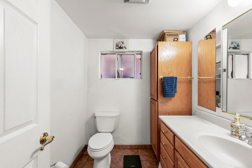 More Photos Of 1736 Santa Rosa Ave, Santa Rosa Hotel For Sale