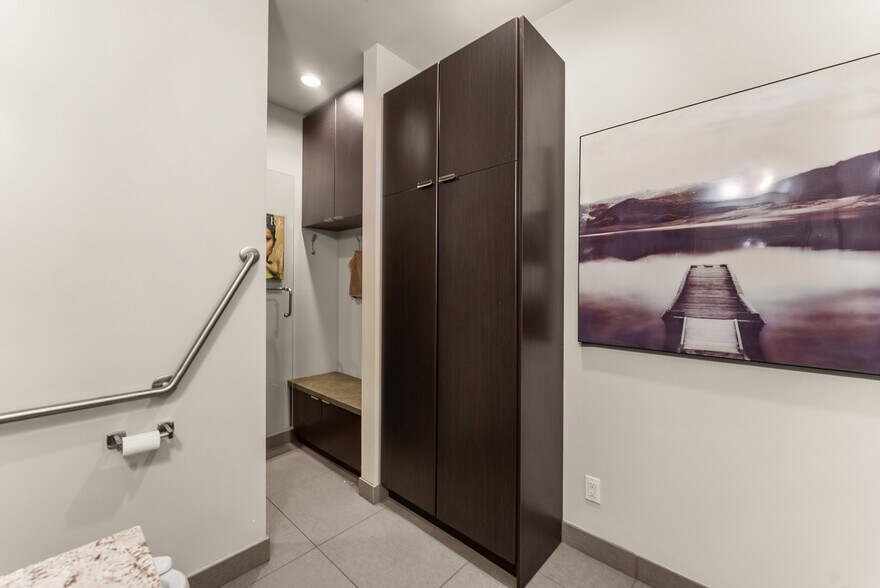 More Photos Of 6033 London Rd, Richmond Apartments For Sale