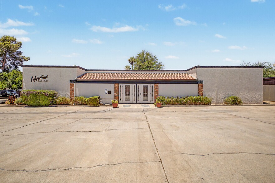 More Photos Of 7506 E Monterey Way, Scottsdale Office For Sale