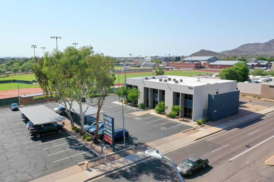 More Photos Of 8686-8806 N Central Ave, Phoenix Office For Lease