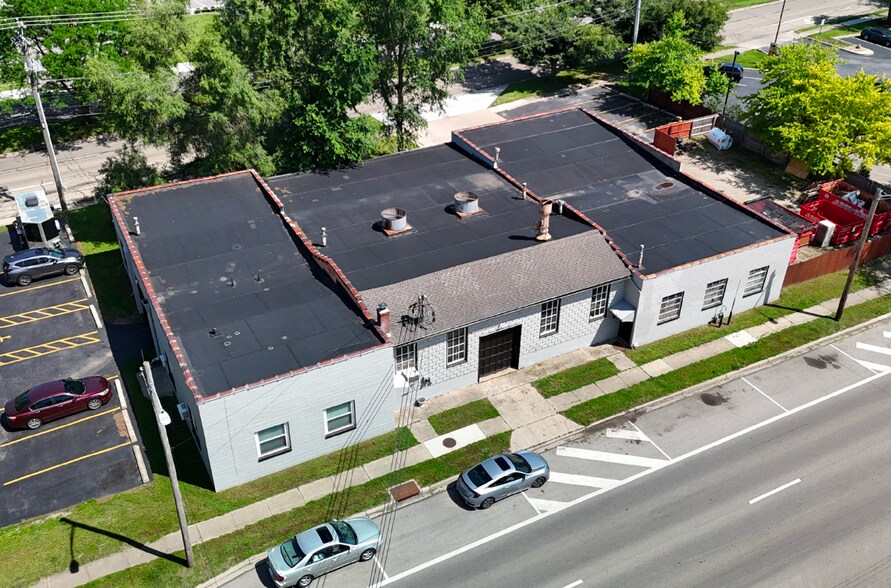 More Photos Of 535 E Dixie Dr, Dayton Warehouse For Lease