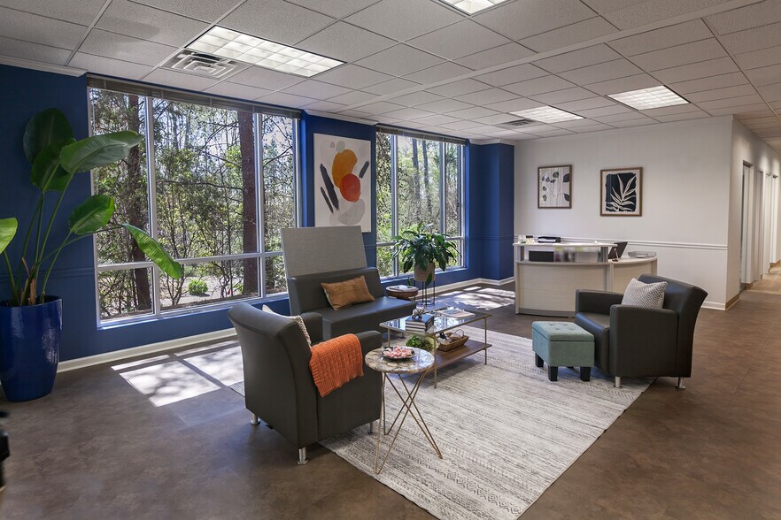 More Photos Of 675 Mansell Rd, Roswell Coworking Space