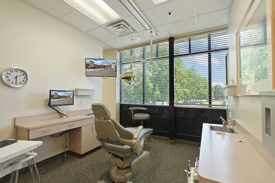 More Photos Of 3133 W March Ln, Stockton Medical For Sale