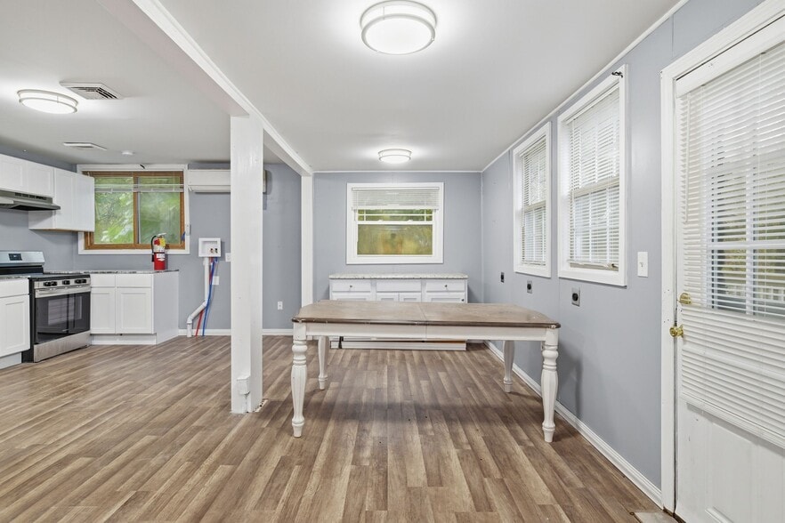 More Photos Of 1508 Main St, Agawam Restaurant For Sale