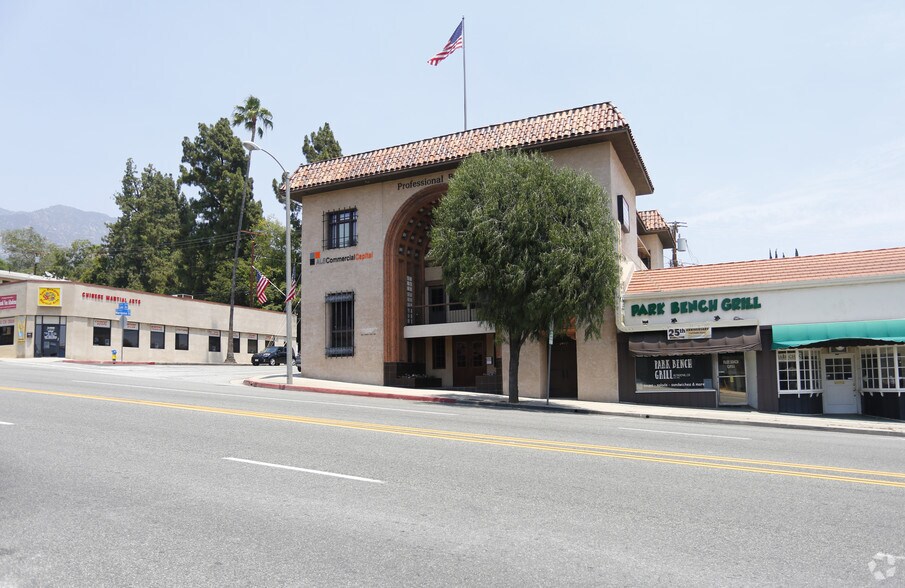 More Photos Of 2472-2476 Lake Ave, Altadena Office For Lease
